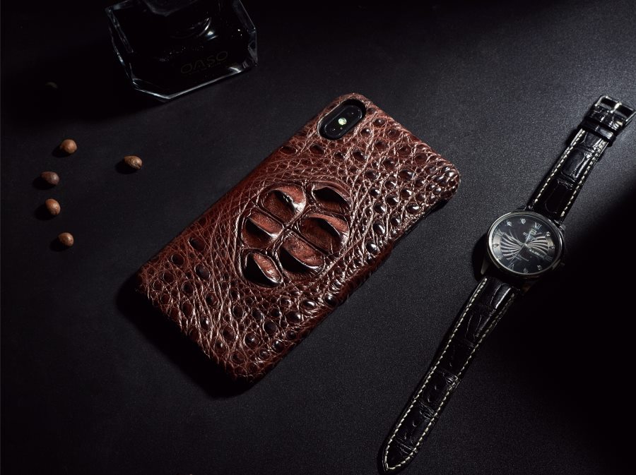 OURRUO iPhone Xs Crocodile Cases