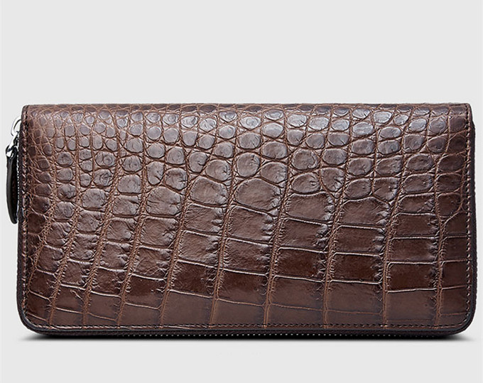 Itauba Alligator Leather Long Zipped Wallet